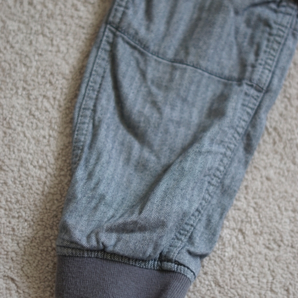 Gap Grey Boys Cargo Pants - Picture 3 of 10